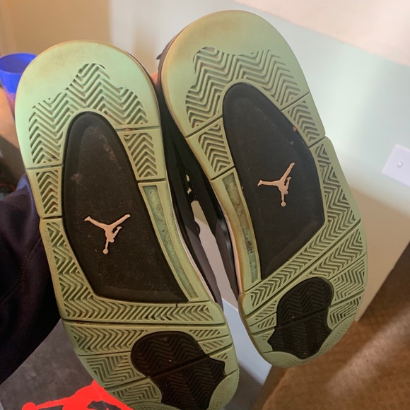 Jordan 4 Green Glow - Picture 6 of 6